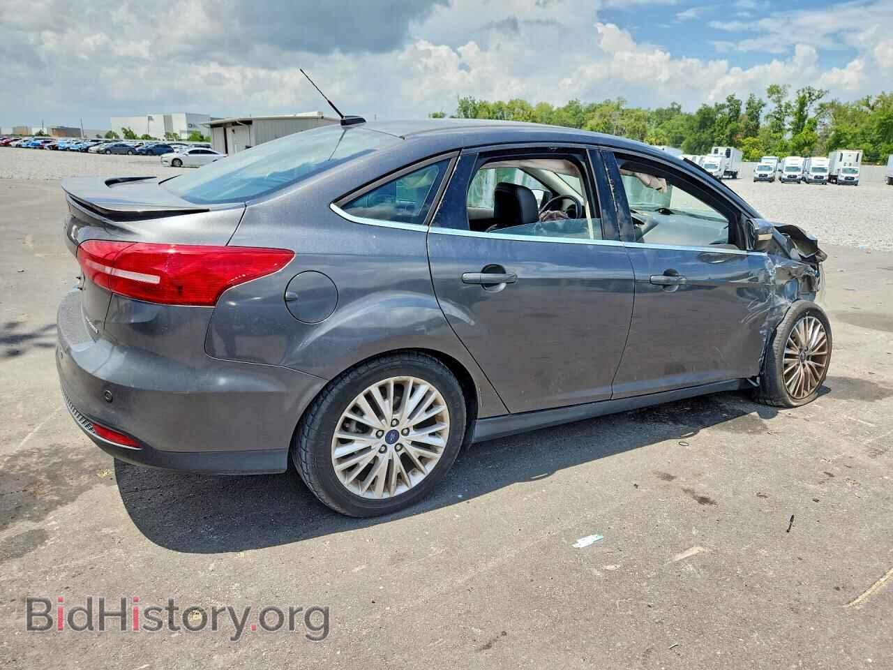 2018 FORD FOCUS - VIN: 1FADP3J21JL220526 - Photo 3