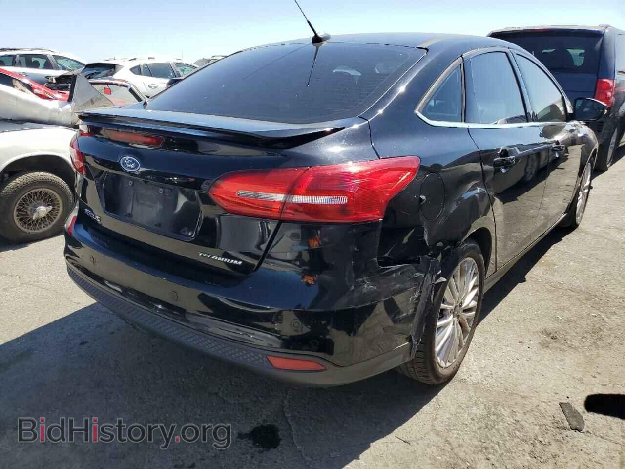 2016 FORD FOCUS - VIN: 1FADP3J27GL329226 - Фото 3