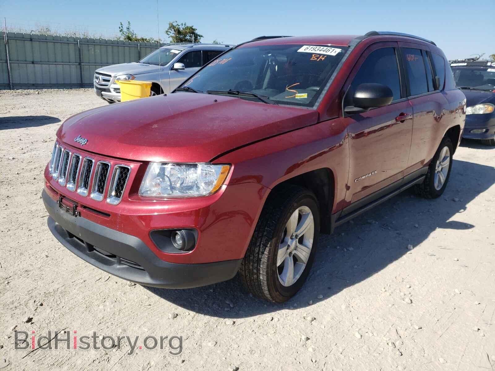 2011 JEEP COMPASS - VIN: 1J4NF1FB6BD135718 - Фото 2