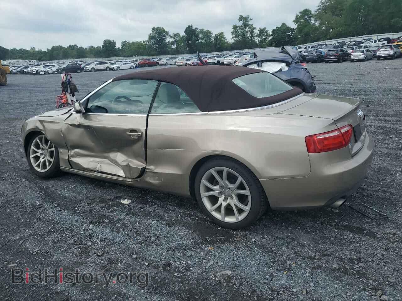 2011 AUDI A5 - VIN: WAUCFAFH1BN013065 - Фото 2