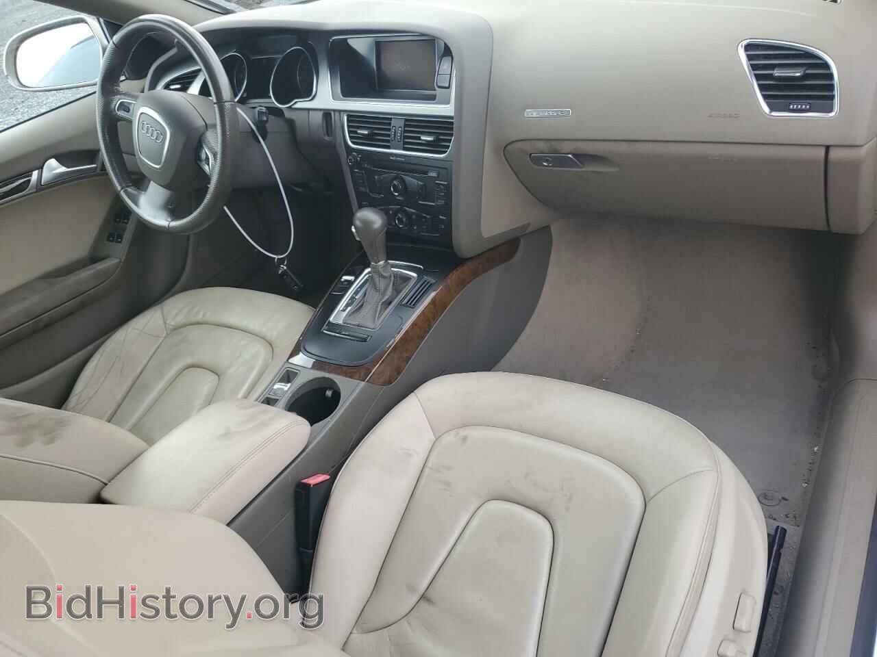 2011 AUDI A5 - VIN: WAUCFAFH1BN013065 - Фото 8