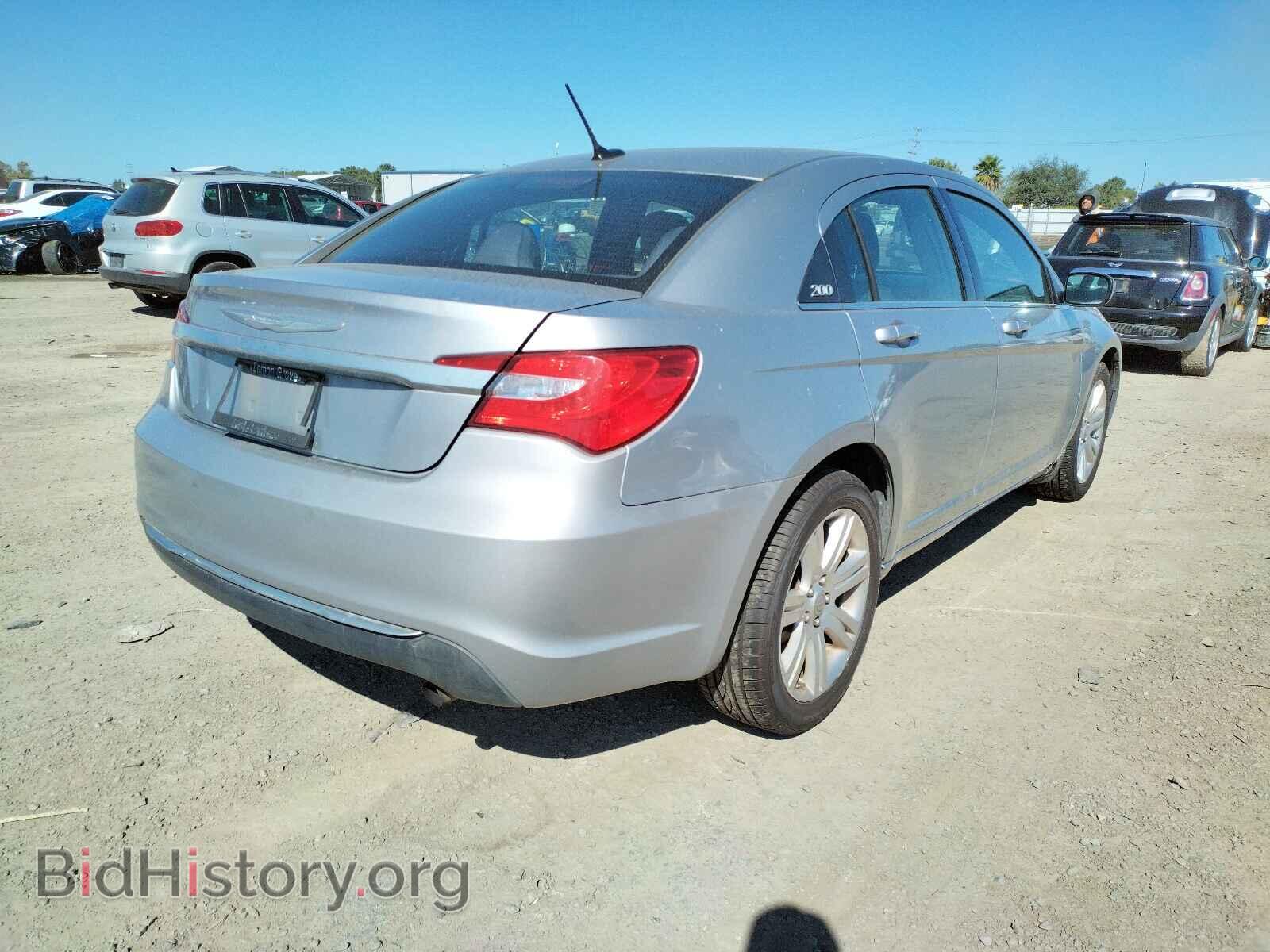 2013 CHRYSLER 200 - VIN: 1C3CCBAB2DN647660 - Photo 4