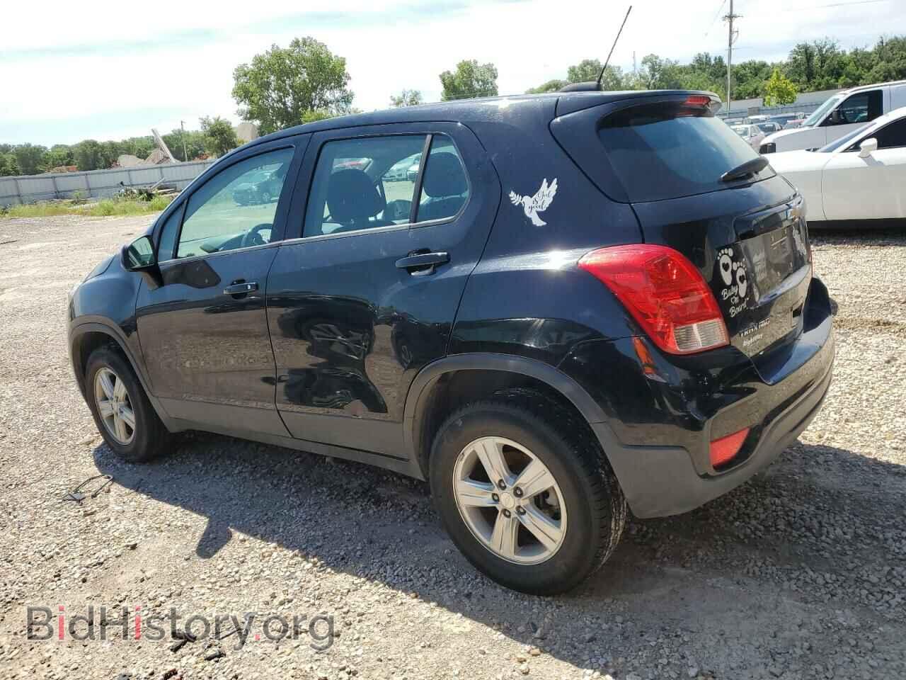 2019 CHEVROLET TRAX - VIN: 3GNCJNSB2KL183064 - Фото 2