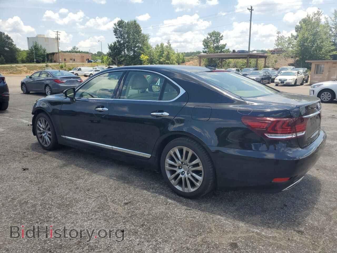 2013 LEXUS LS460 - VIN: JTHBL5EF5D5124668 - Photo 2