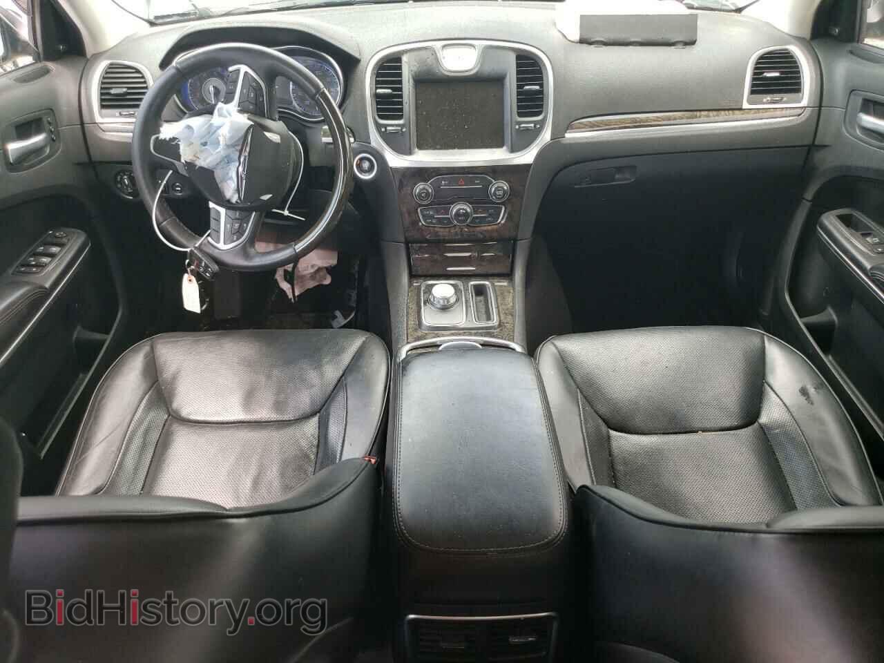2016 CHRYSLER 300 - VIN: 2C3CCAKG5GH111495 - Фото 8