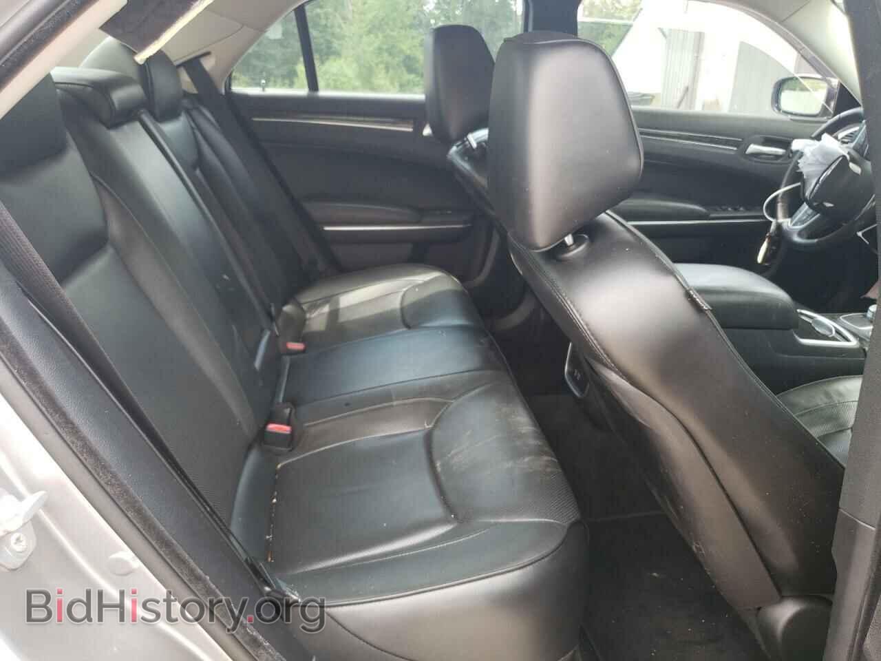 2016 CHRYSLER 300 - VIN: 2C3CCAKG5GH111495 - Фото 10