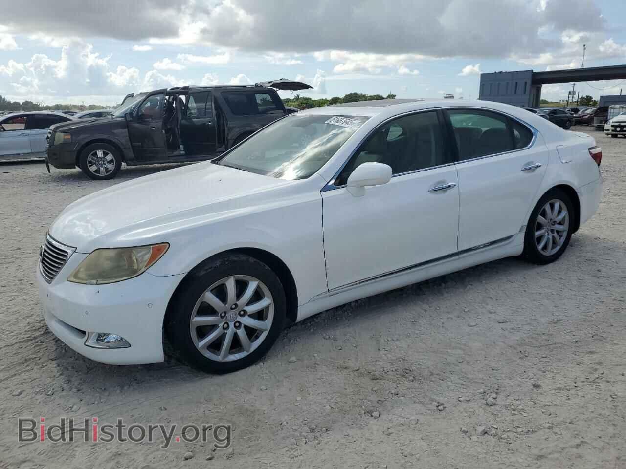Photo JTHBL46F275038229 - LEXUS LS460 2007