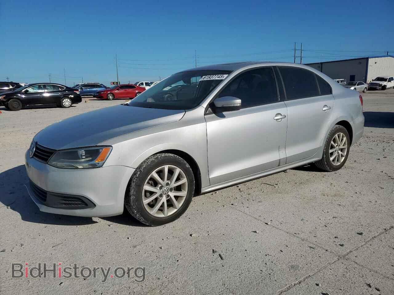 Фотография 3VWDP7AJ8CM393046 - VOLKSWAGEN JETTA 2012