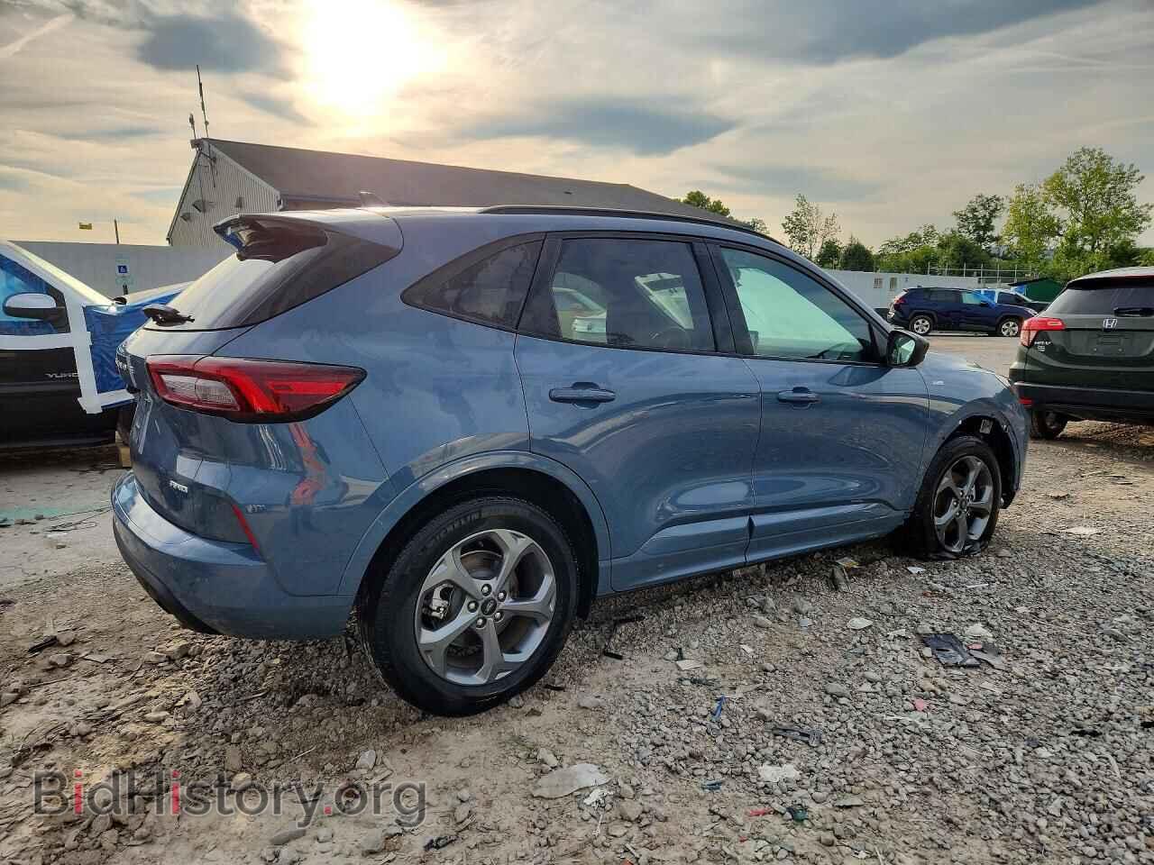 2023 FORD ESCAPE - VIN: 1FMCU9MNXPUB46514 - Фото 3