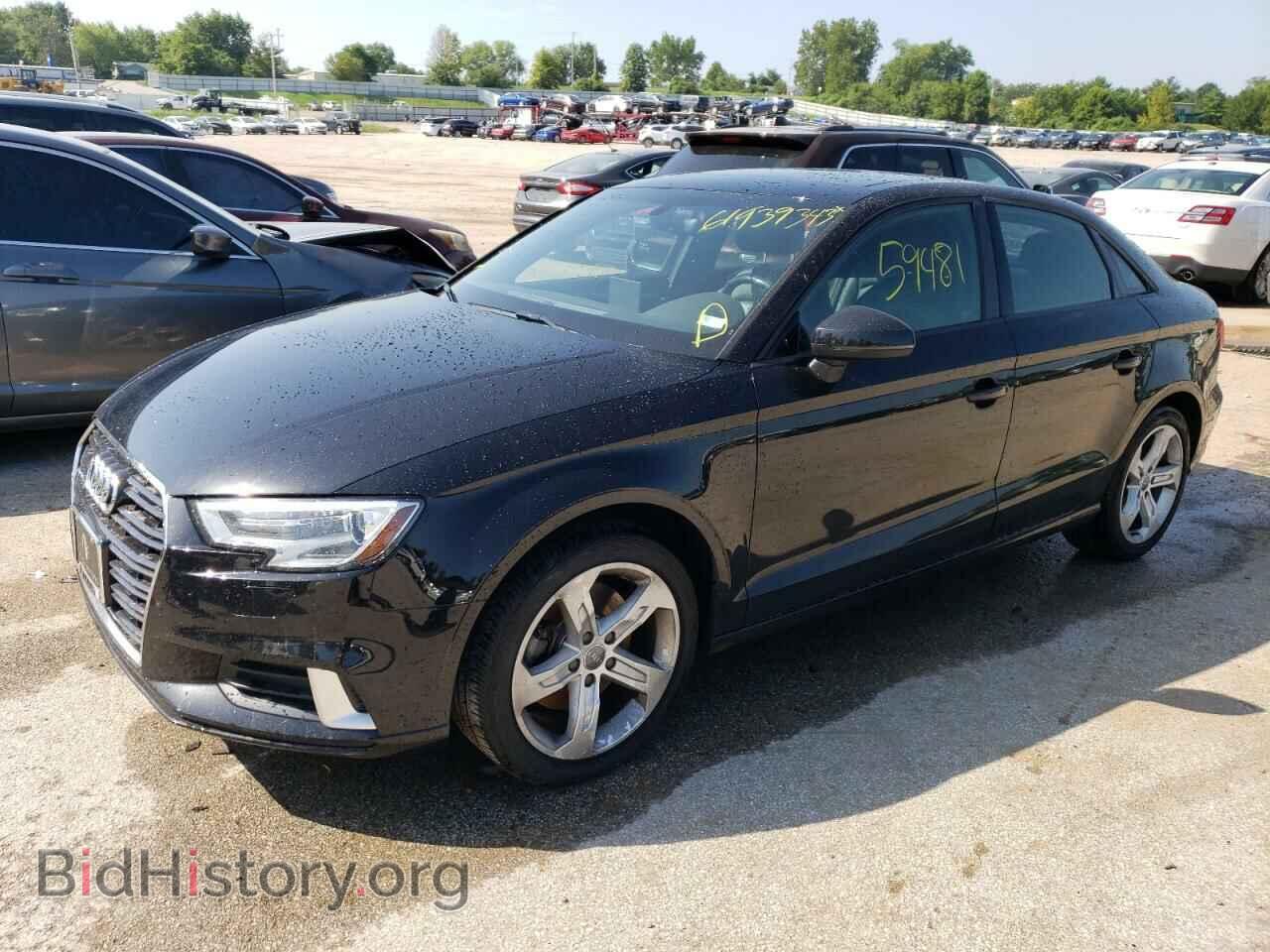 Фотография WAUAUGFF1H1037123 - AUDI A3 2017