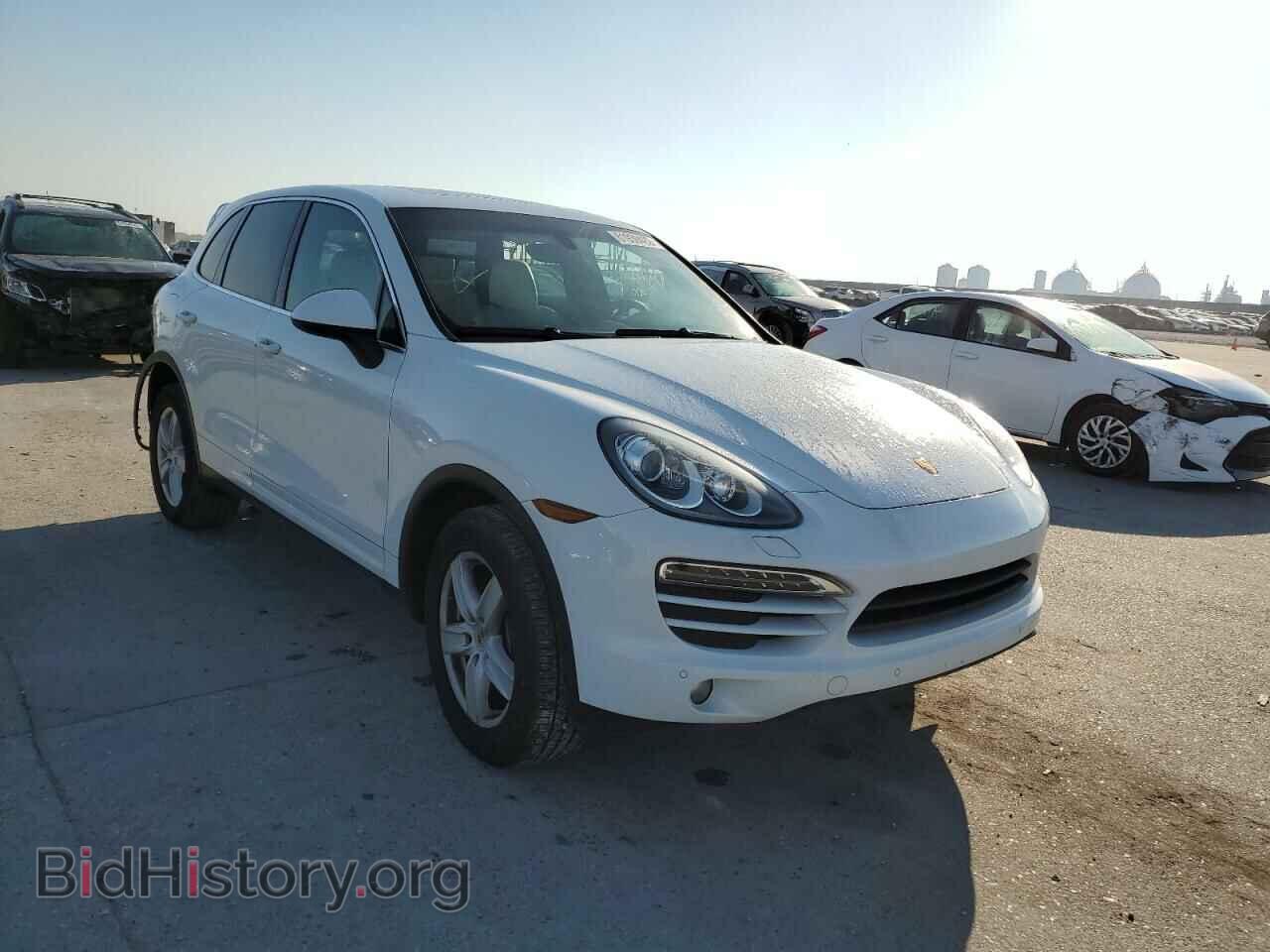Фотография WP1AA2A28CLA06708 - PORSCHE CAYENNE 2012