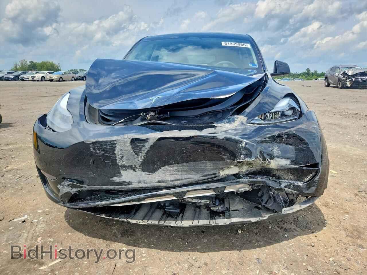 2025 TESLA MODEL Y - VIN: 7SAYGDEE2SF301273 - Photo 5