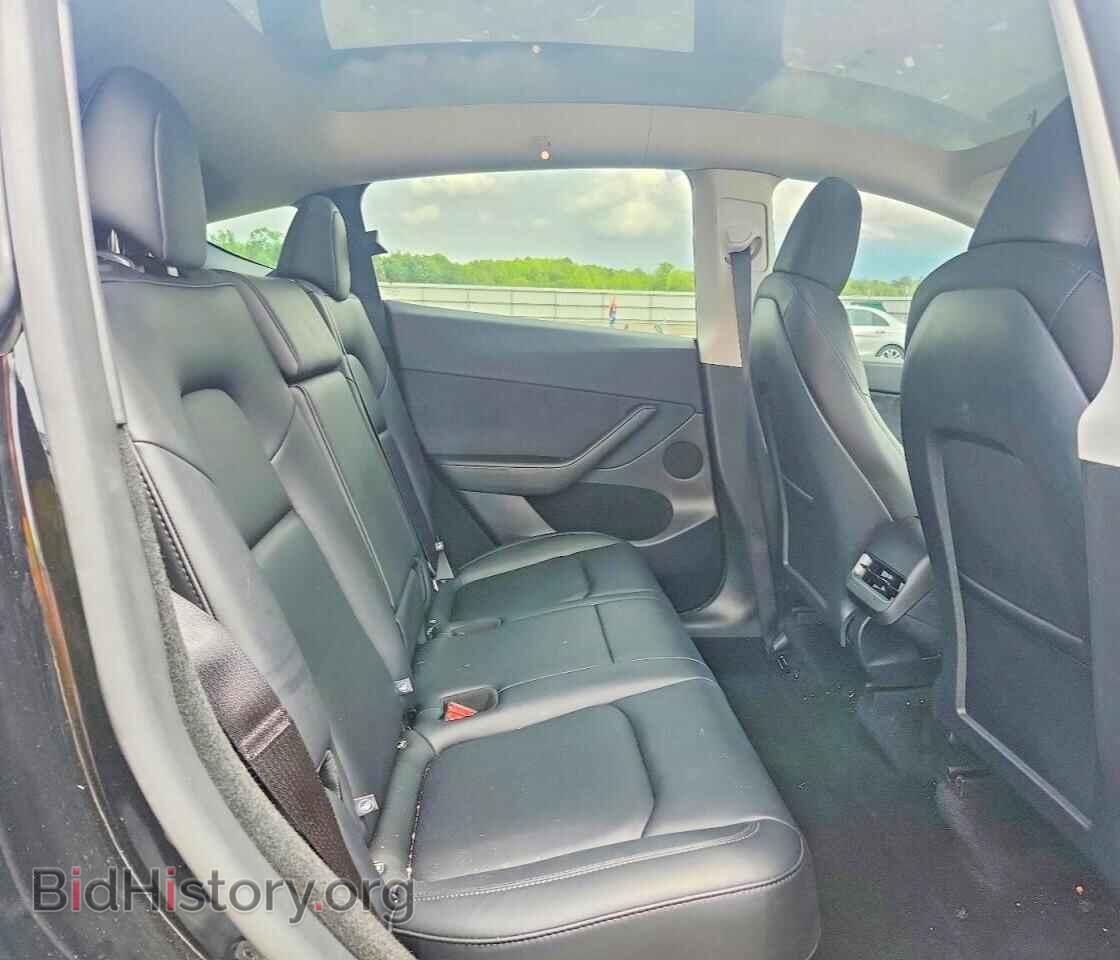 2025 TESLA MODEL Y - VIN: 7SAYGDEE2SF301273 - Photo 10