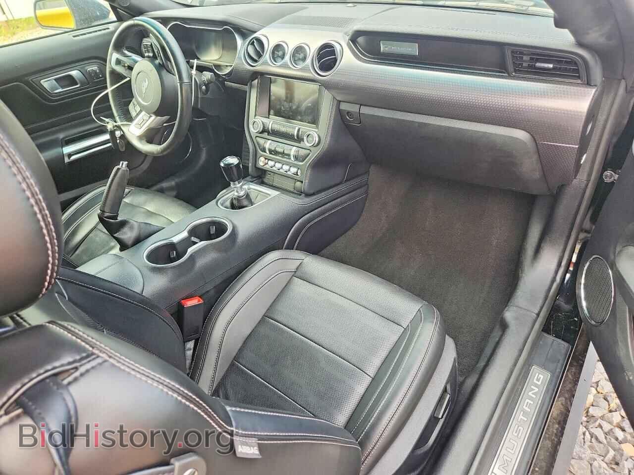 2019 FORD MUSTANG - VIN: 1FA6P8CF0K5201543 - Photo 8