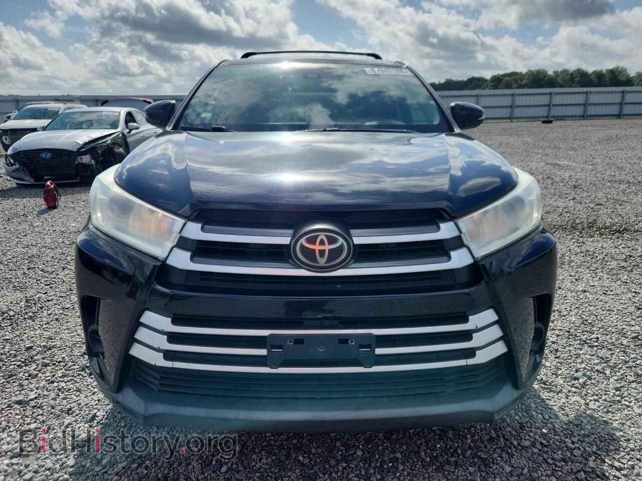 2017 TOYOTA HIGHLANDER - VIN: 5TDBZRFHXHS368405 - Фото 5