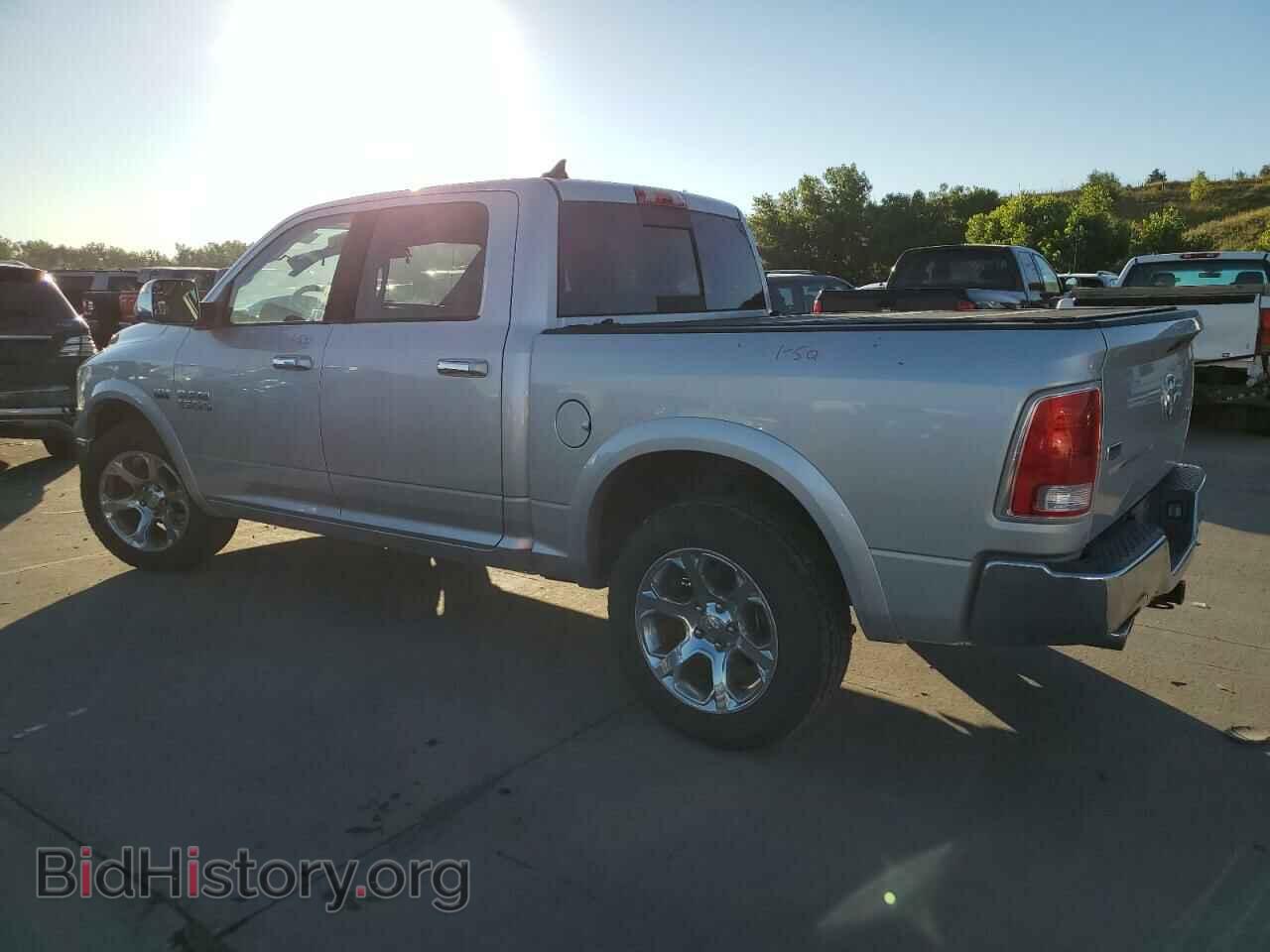 2017 RAM 1500 - VIN: 1C6RR7NTXHS522151 - Фото 2