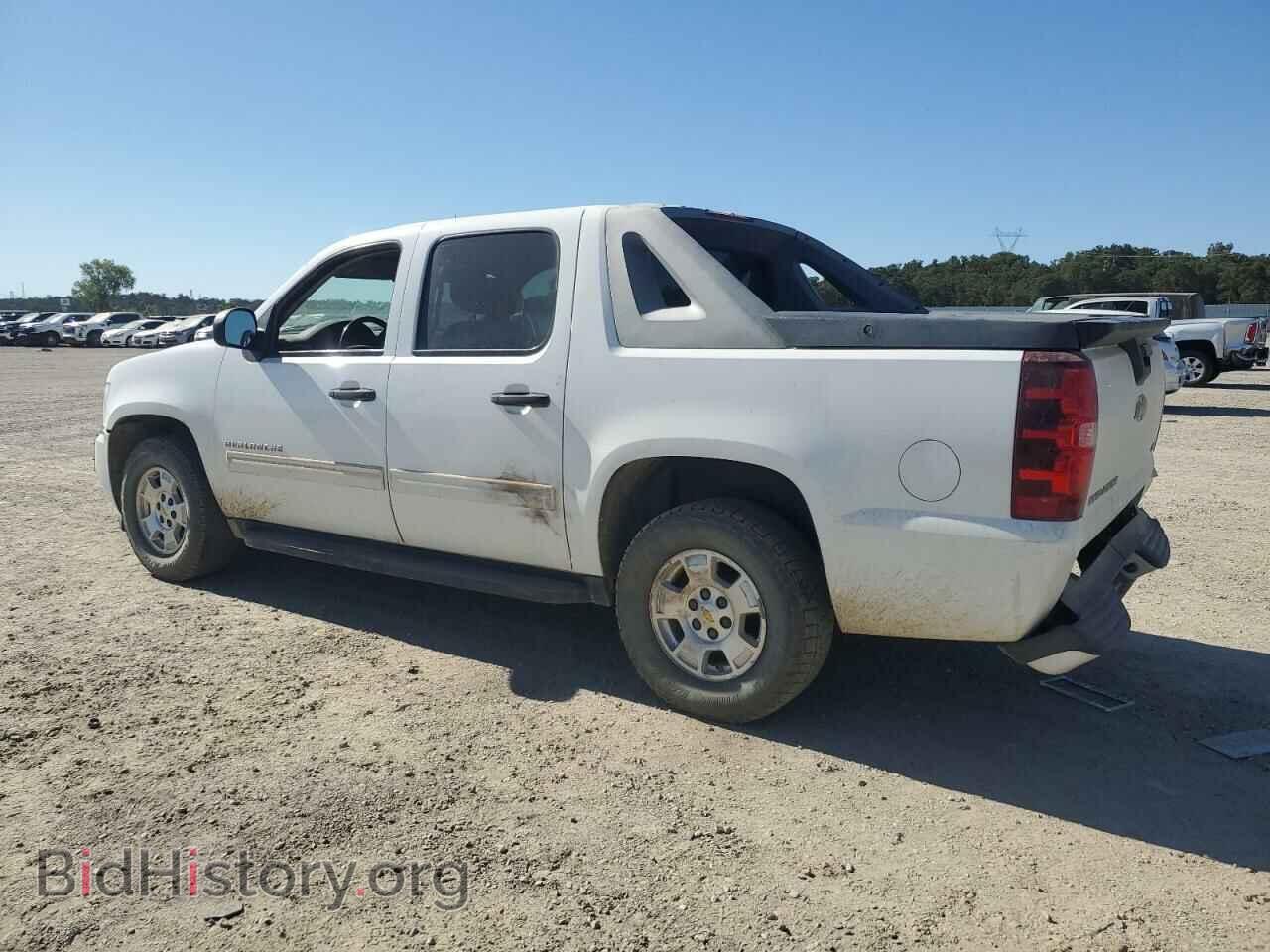 2010 CHEVROLET AVALANCHE - VIN: 3GNVKEE02AG246235 - Фото 2