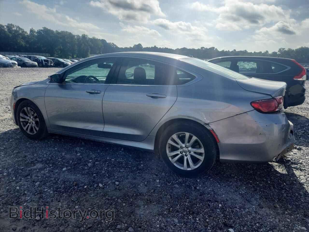 2015 CHRYSLER 200 - VIN: 1C3CCCABXFN686487 - Фото 2