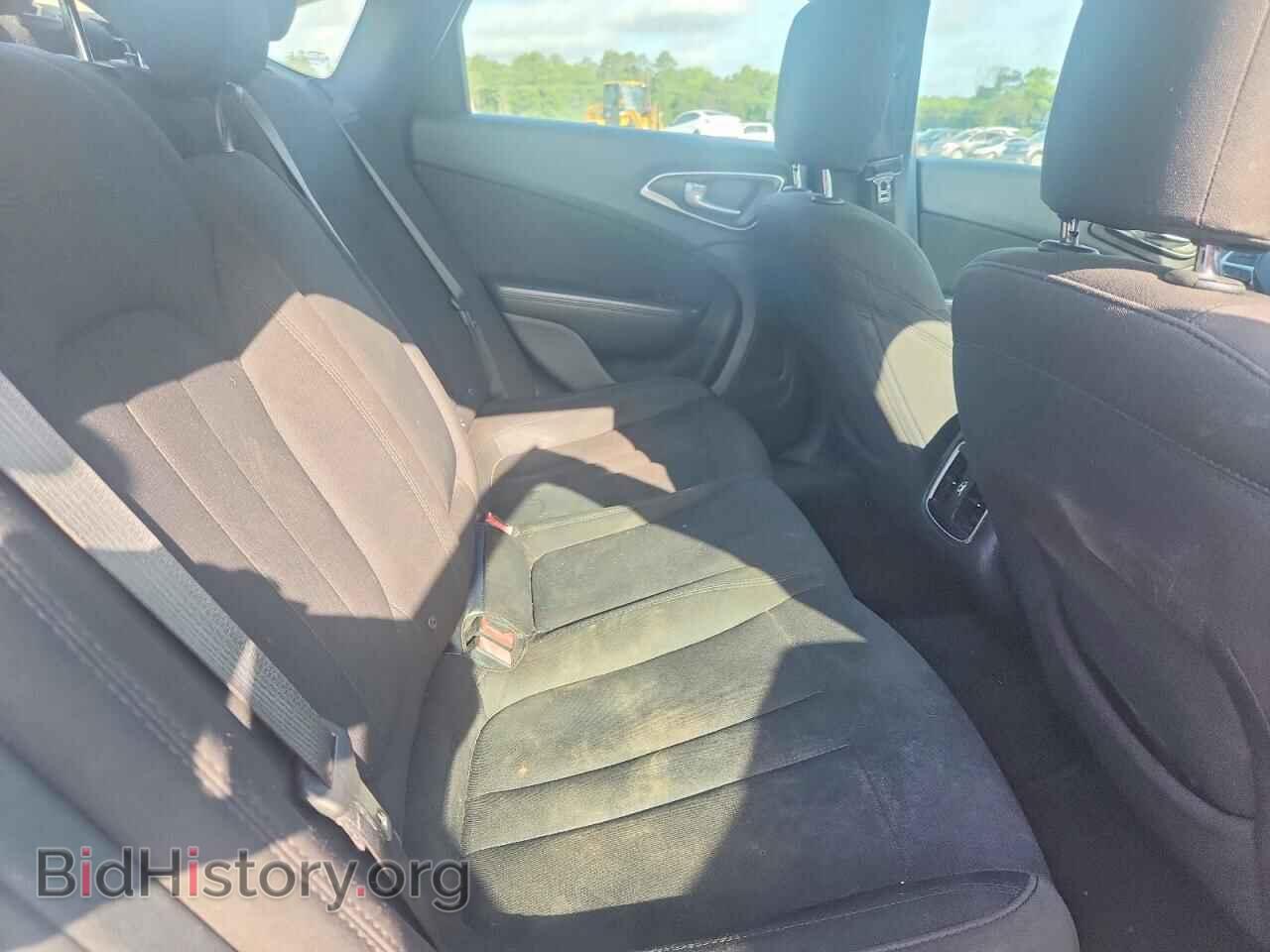 2015 CHRYSLER 200 - VIN: 1C3CCCABXFN686487 - Фото 10