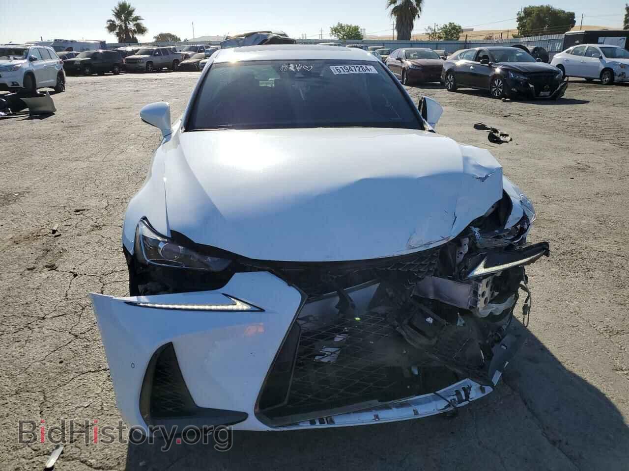 2018 LEXUS IS - VIN: JTHBZ1D20J5032675 - Фото 5