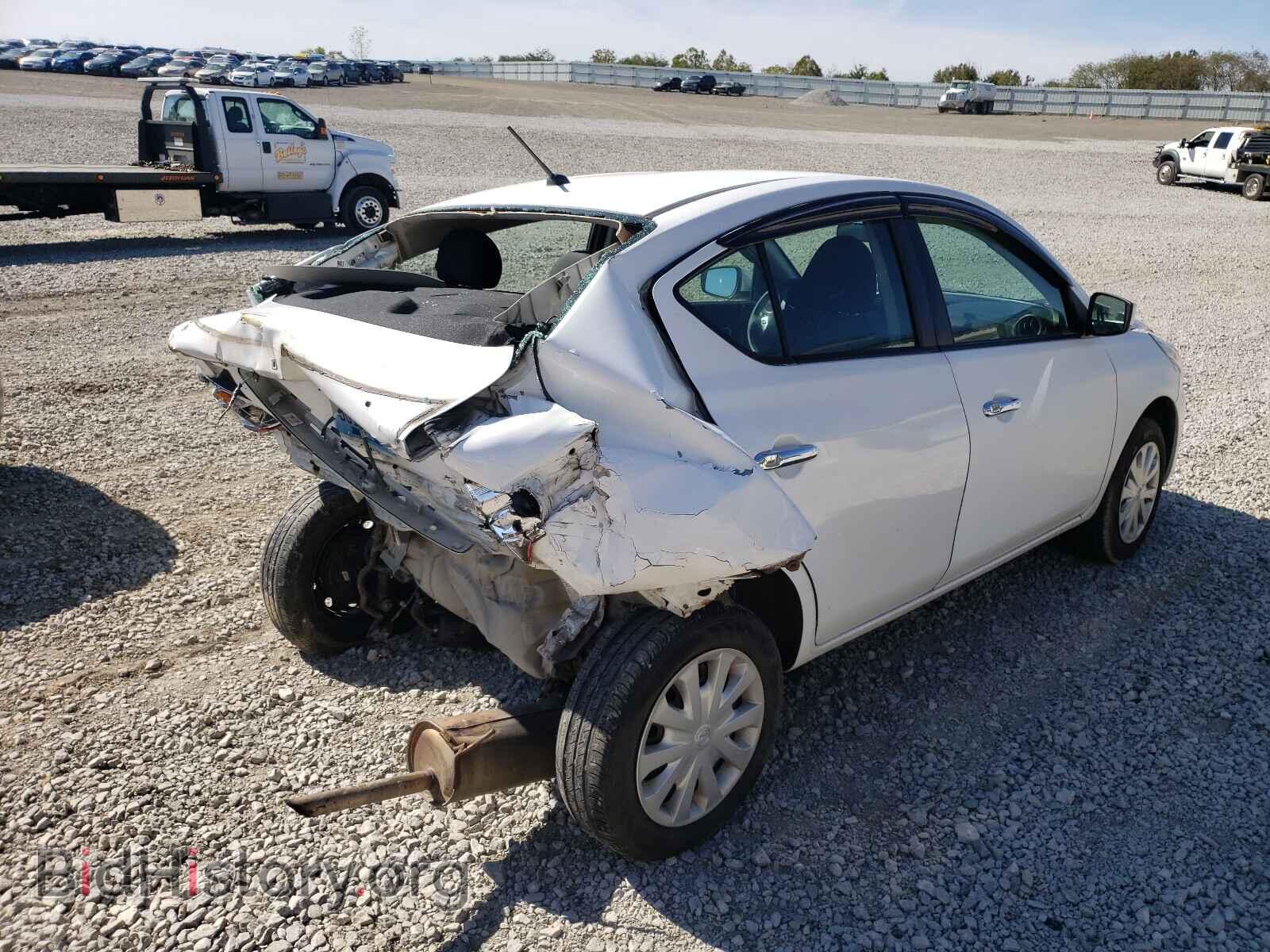 2017 NISSAN VERSA - VIN: 3N1CN7AP3HL845204 - Фото 4