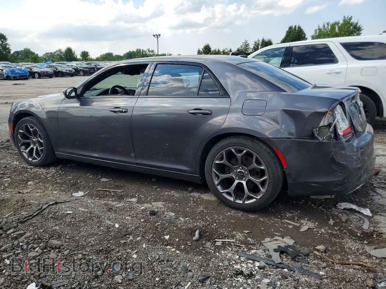 2017 CHRYSLER 300 - VIN: 2C3CCABG7HH655482 - Фото 2