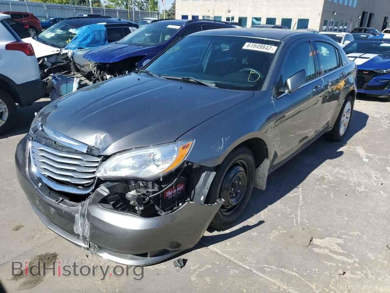 2012 CHRYSLER 200 - VIN: 1C3CCBBG8CN107626 - Фото 2