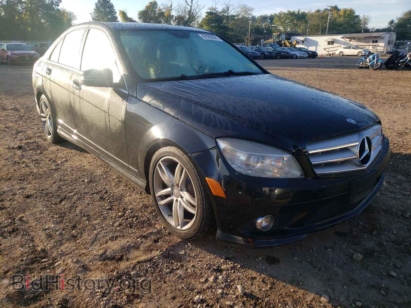 Photo WDDGF8BB5AR130949 - MERCEDES-BENZ C-CLASS 2010
