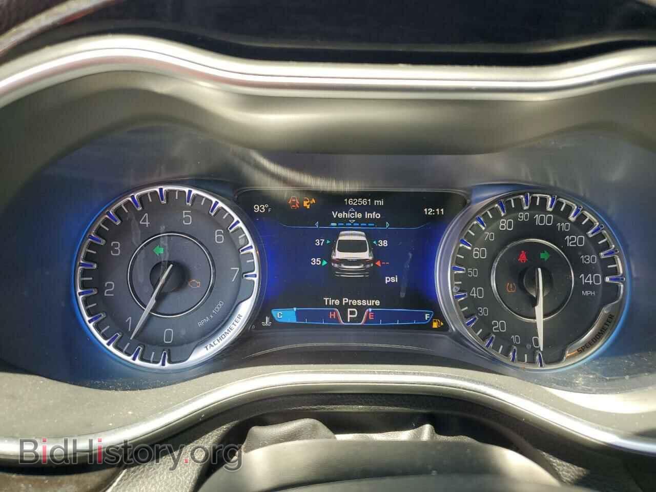 2015 CHRYSLER 200 - VIN: 1C3CCCEGXFN573807 - Photo 9
