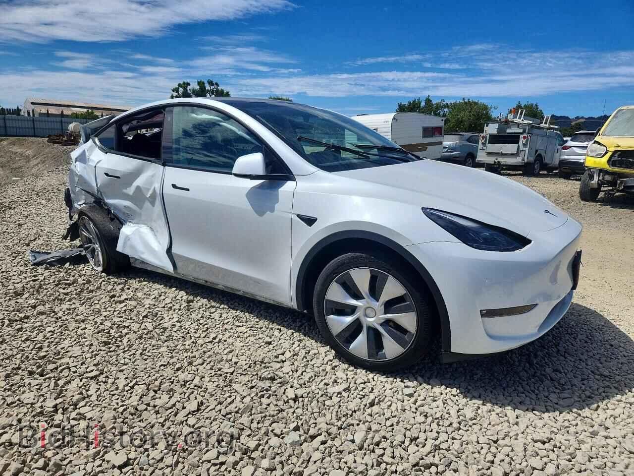 2023 TESLA MODEL Y - VIN: 7SAYGDEE9PF742471 - Фото 4