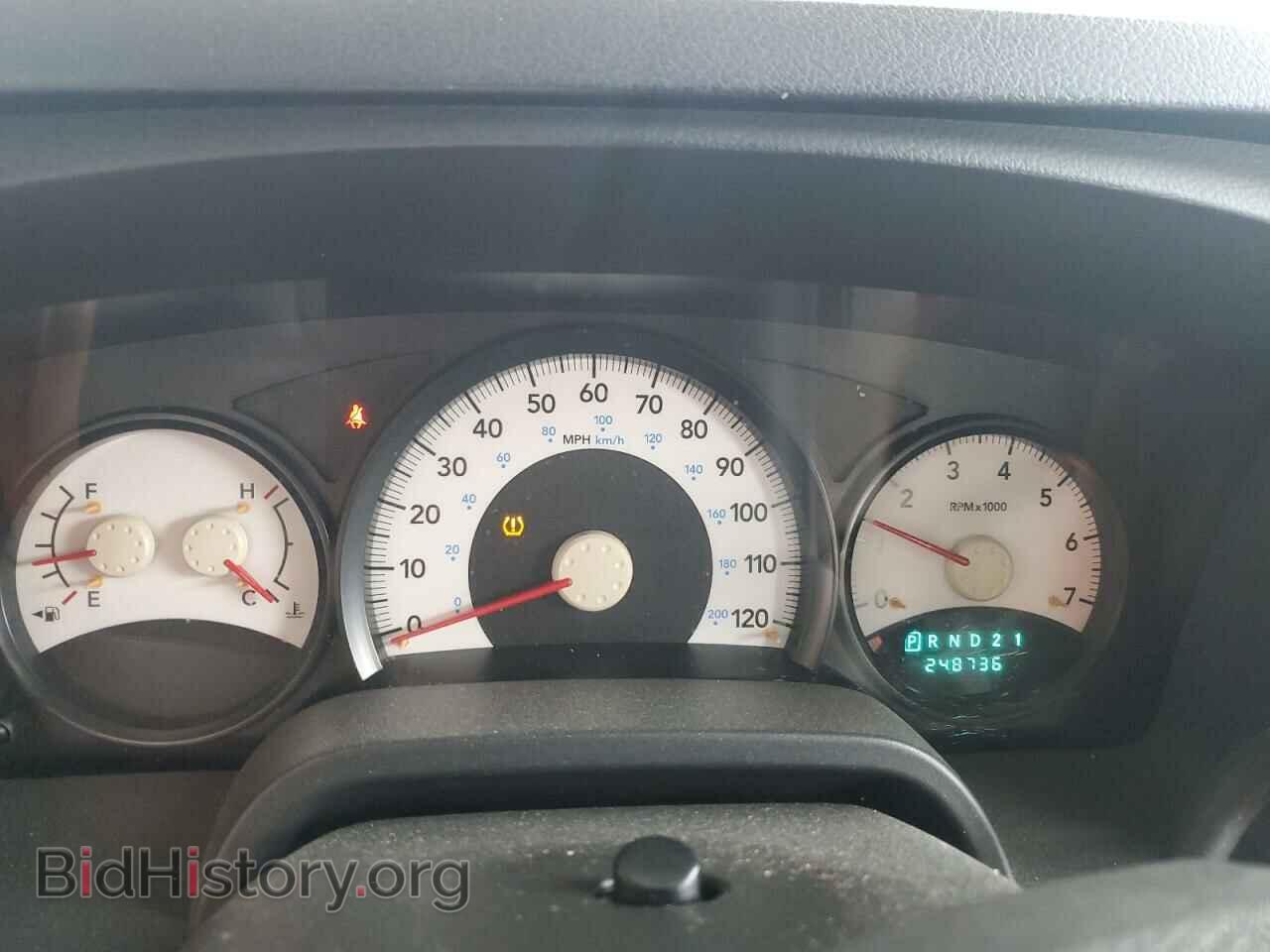 2008 DODGE DAKOTA - VIN: 1D7HE38K08S570095 - Фото 9