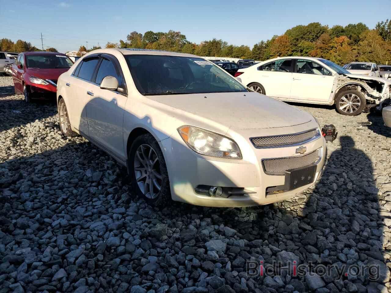 Photo 1G1ZE5EBXA4137028 - CHEVROLET MALIBU 2010