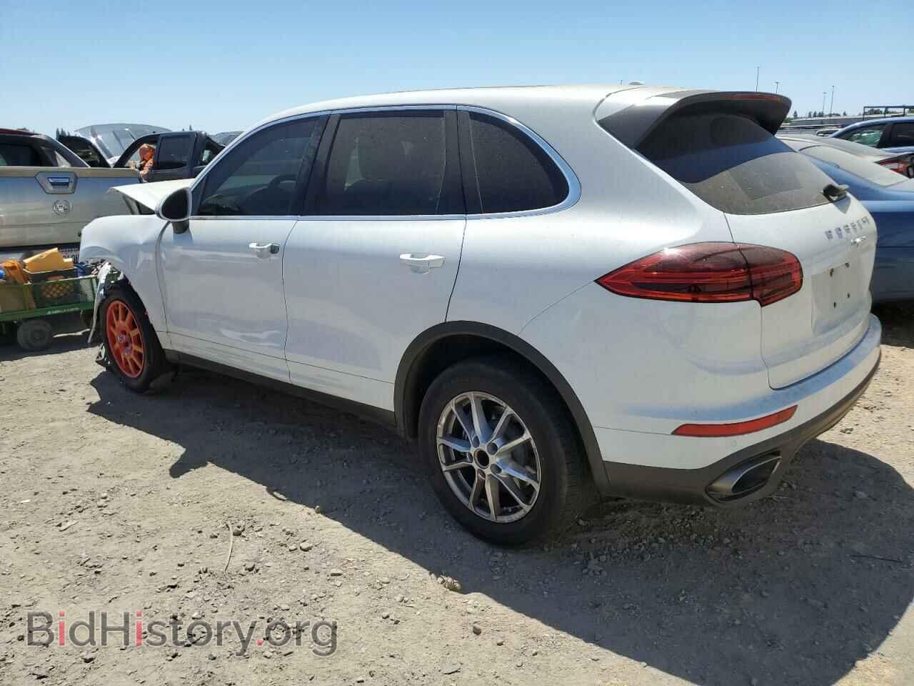 2016 PORSCHE CAYENNE - VIN: WP1AA2A23GLA10428 - Фото 2