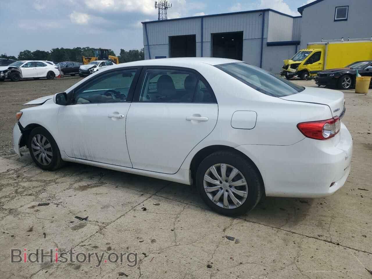 2013 TOYOTA COROLLA - VIN: 2T1BU4EE9DC104104 - Фото 2
