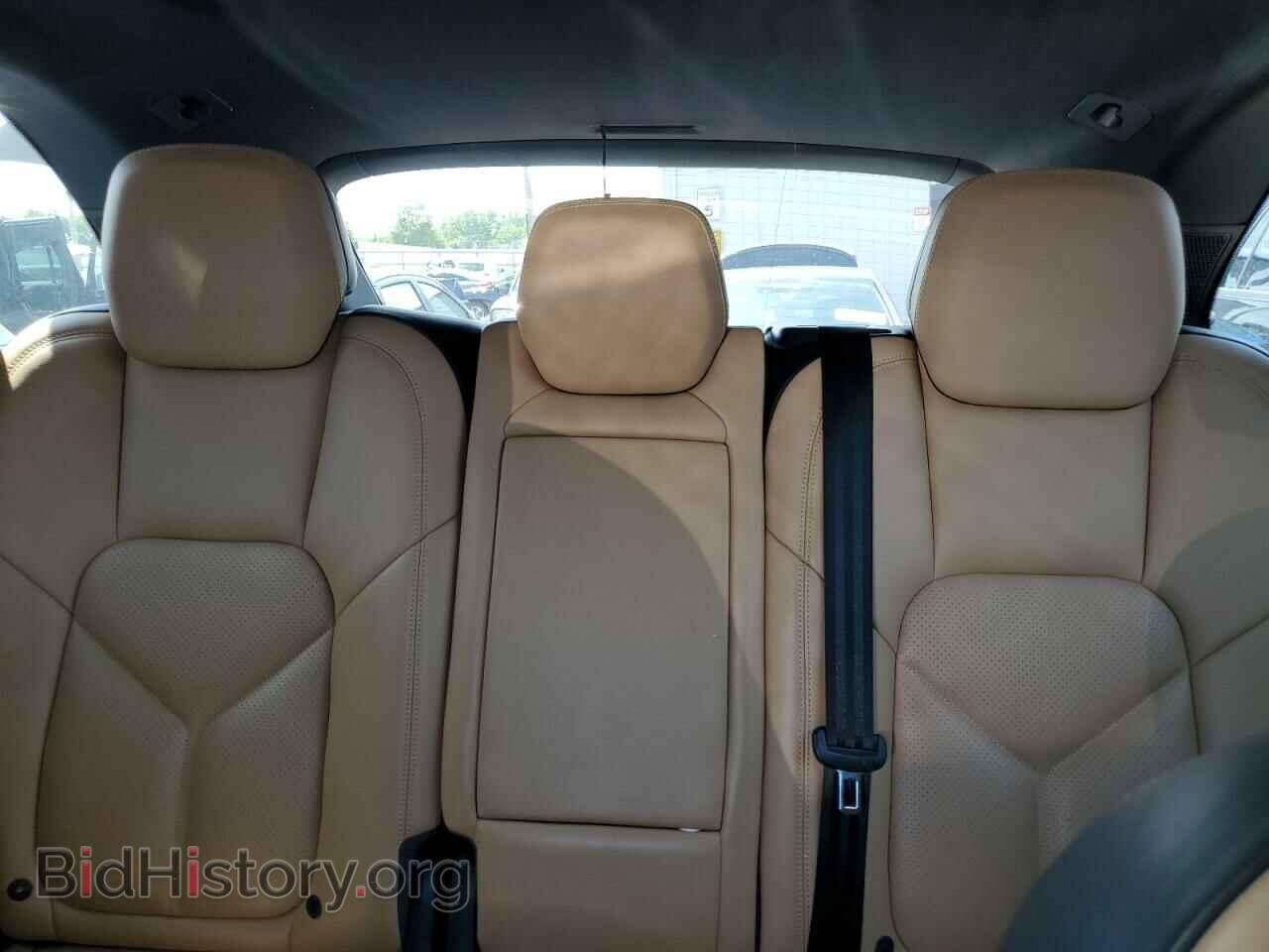 2017 PORSCHE CAYENNE - VIN: WP1AB2A23HLA51608 - Фото 10