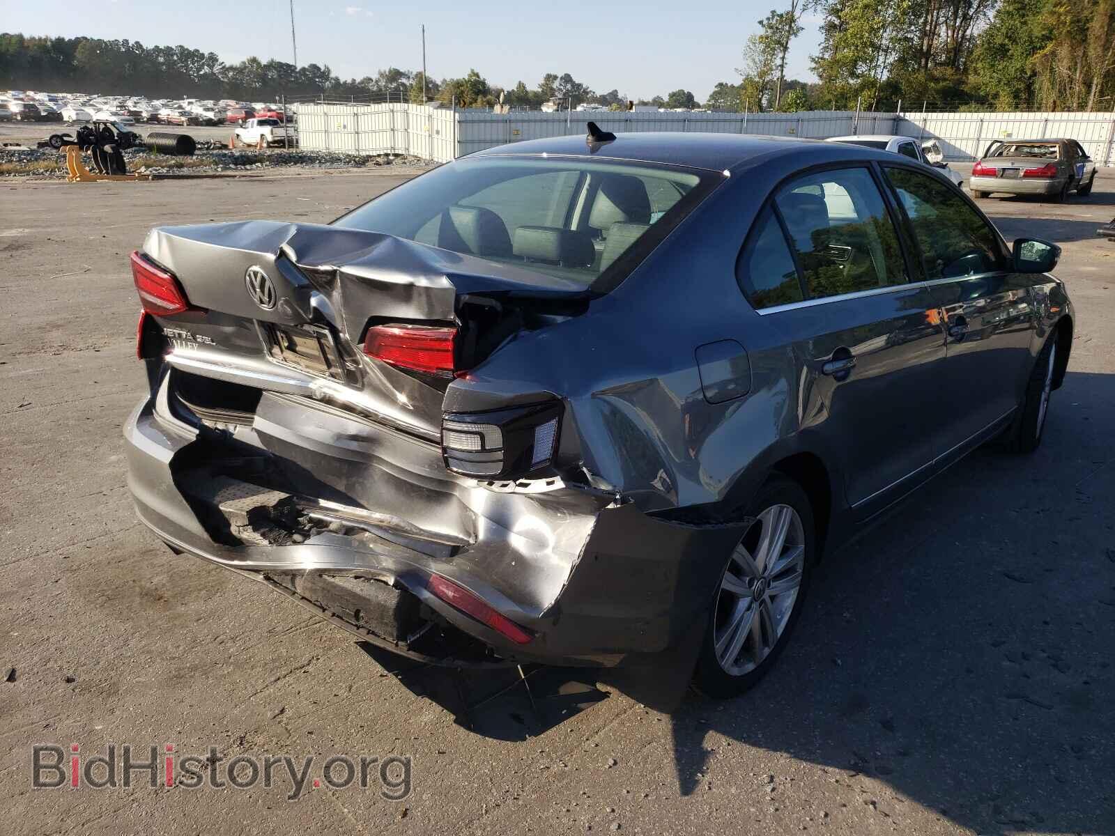 2017 VOLKSWAGEN JETTA - VIN: 3VWL17AJ2HM225701 - Фото 4