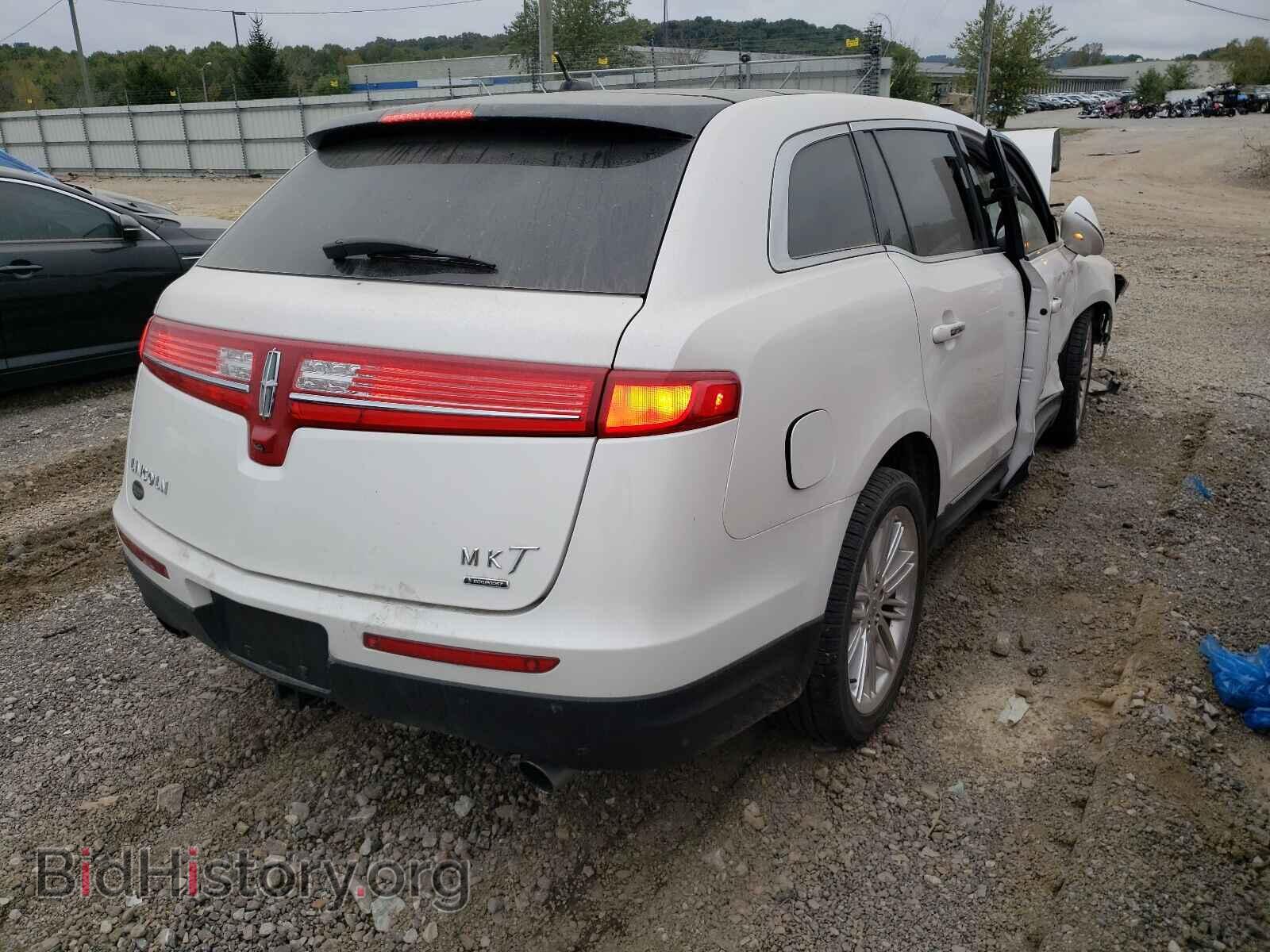 2014 LINCOLN MKT - VIN: 2LMHJ5AT1EBL58039 - Фото 4