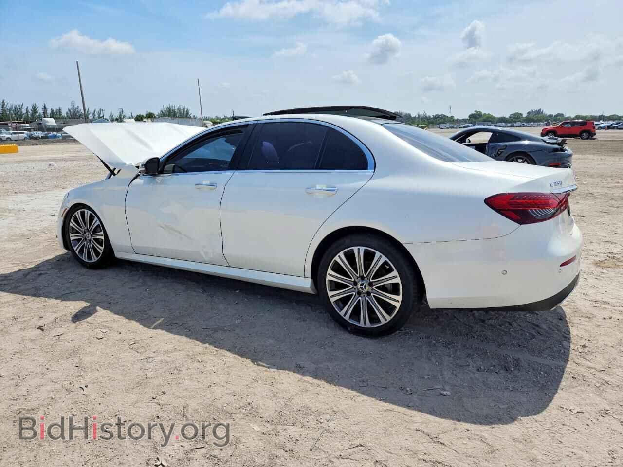 2021 MERCEDES-BENZ E-CLASS - VIN: W1KZF8DB1MA969148 - Фото 2