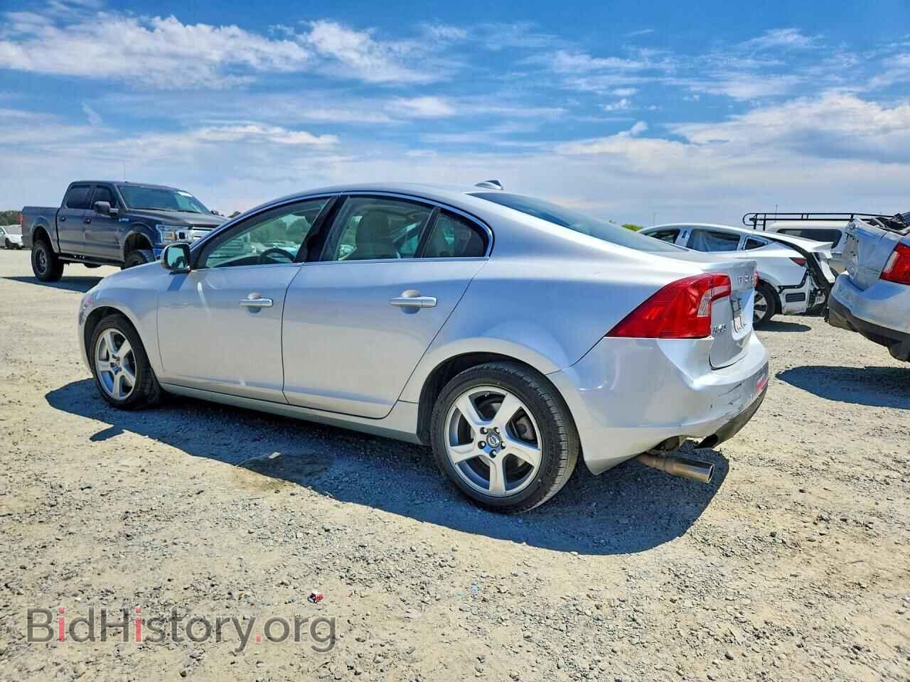 2012 VOLVO S60 - VIN: YV1622FS0C2120747 - Photo 2