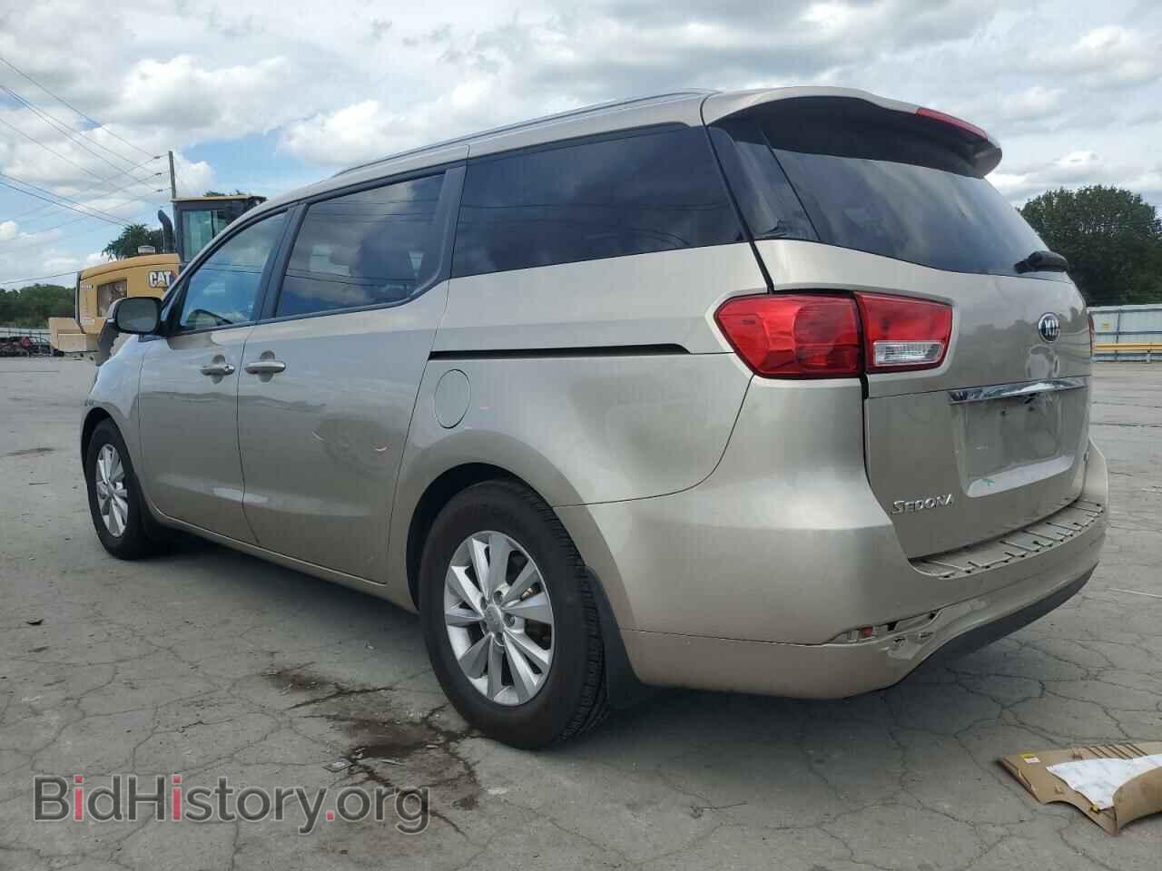 2016 KIA All Models - VIN: KNDMB5C14G6182726 - Photo 2