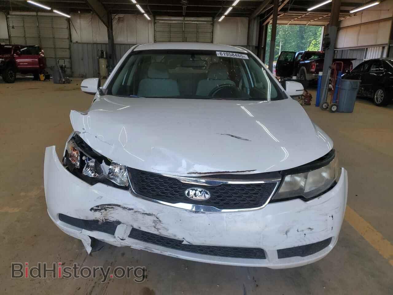 2011 KIA FORTE - VIN: KNAFU4A23B5887148 - Фото 5