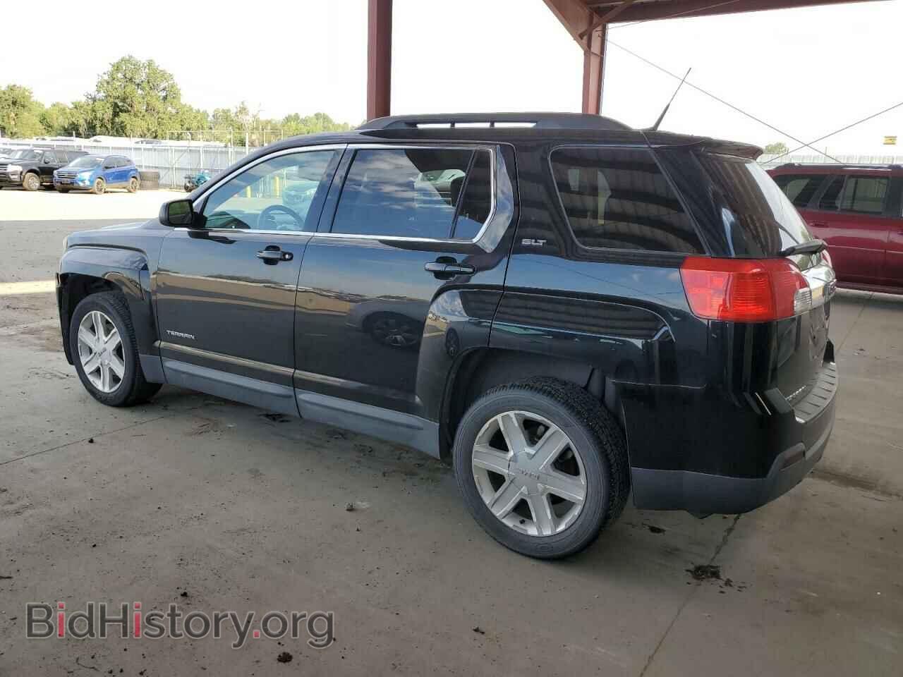2010 GMC TERRAIN - VIN: 2CTFLGEW8A6353879 - Photo 2