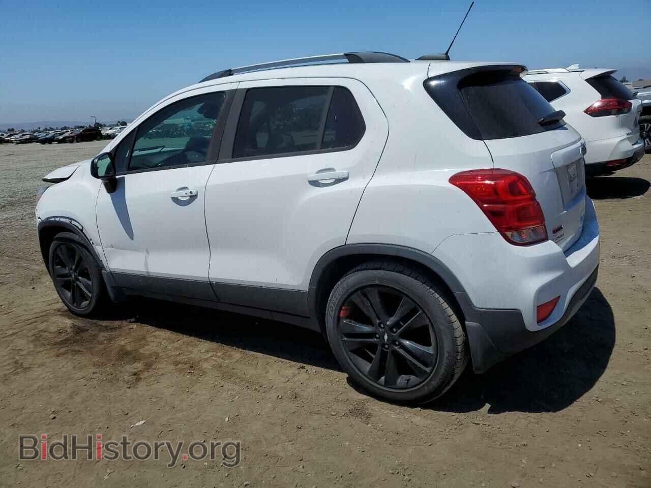 2020 CHEVROLET TRAX - VIN: 3GNCJLSB3LL309311 - Фото 2