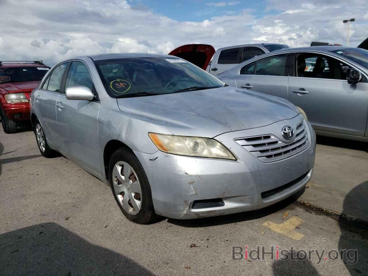 Photo 4T1BE46K17U117675 - TOYOTA CAMRY 2007