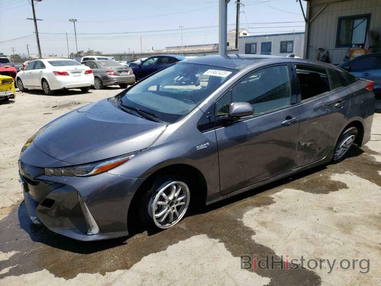 Photo JTDKARFP0L3133181 - TOYOTA PRIUS 2020