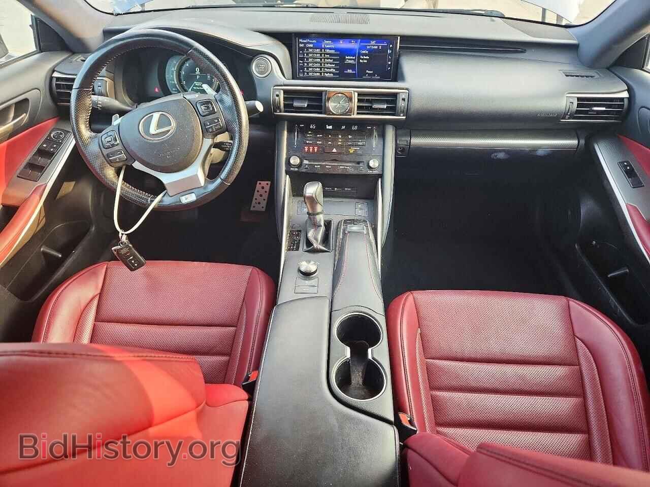 2018 LEXUS IS - VIN: JTHC81D2XJ5030164 - Photo 8