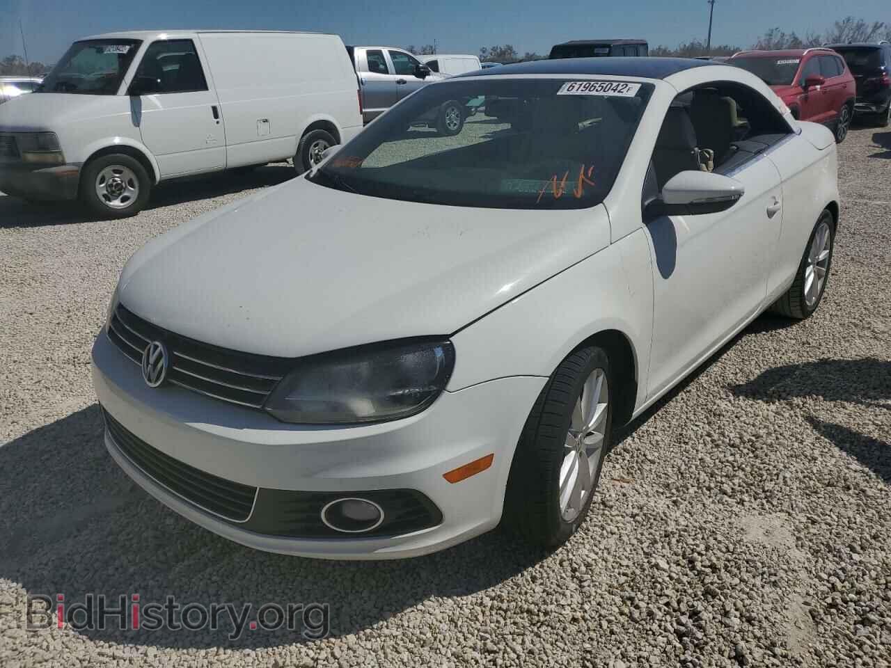 2014 VOLKSWAGEN EOS - VIN: WVWBW8AH6EV001657 - Фото 2