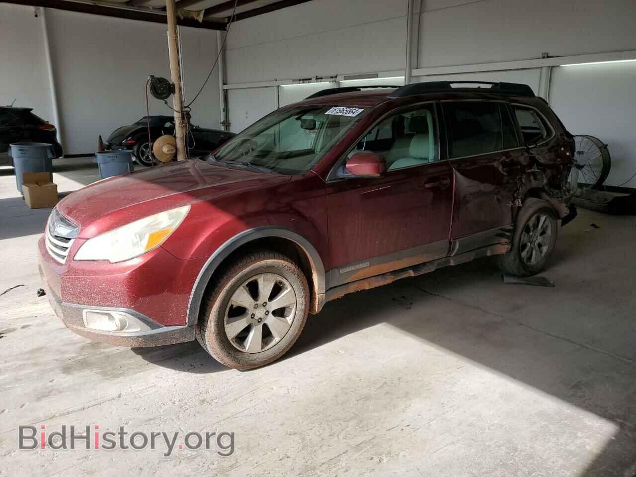 Photo 4S4BRBFC1B3334062 - SUBARU OUTBACK 2011