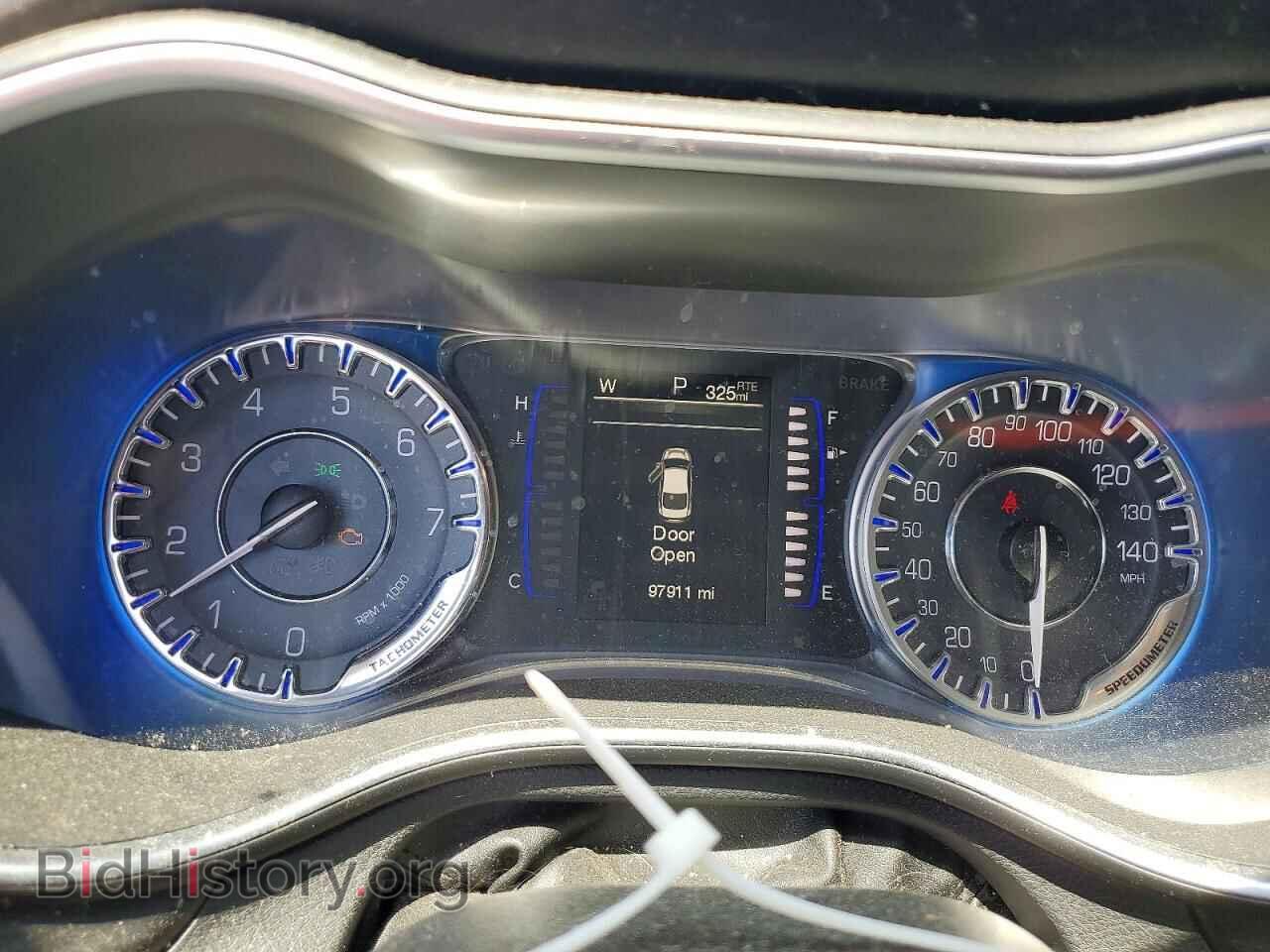 2015 CHRYSLER 200 - VIN: 1C3CCCABXFN552370 - Photo 9