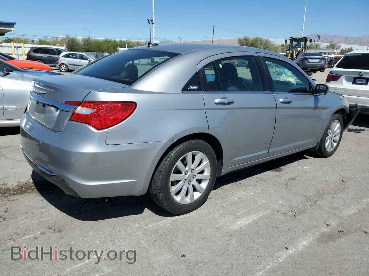 2013 CHRYSLER 200 - VIN: 1C3CCBBB2DN650024 - Фото 3